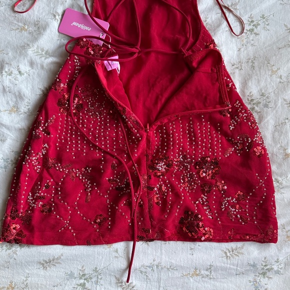 Edikted red sequin open back mini dress size XS excellent condition never worn - Picture 7 of 8